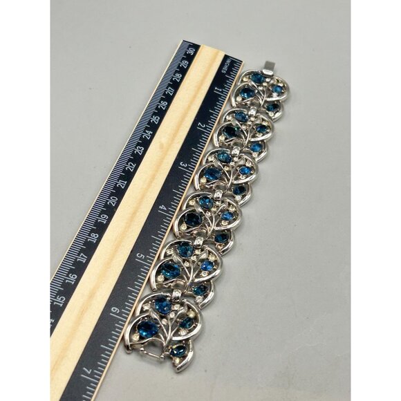 Signed Trifari Sapphire Blue Rhinestones Link Bracelet Wide Silver Tone Long - Picture 7 of 7